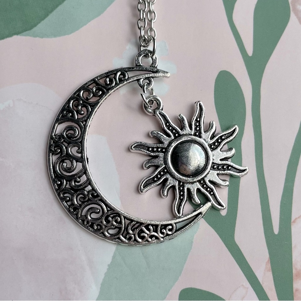 Sun and moon filigree necklace